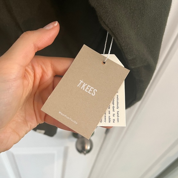 TKEES sweater - Picture 3 of 5